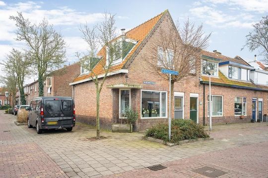Wilhelminastraat 1, Lisse