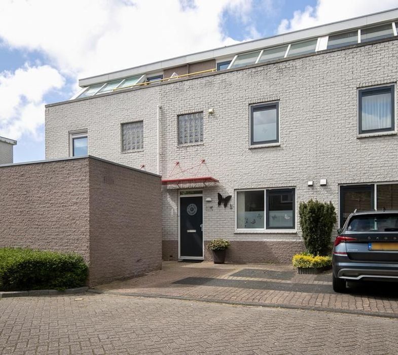 Rosa Spierstraat 13, Lisse