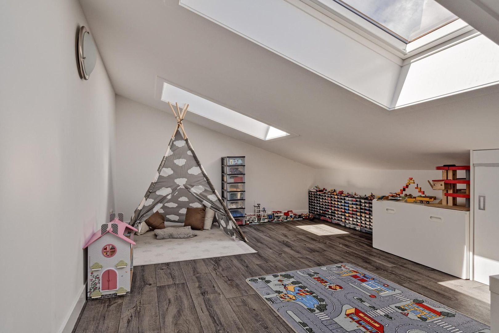 Strausslaan 45, Nieuw-Vennep foto-18
