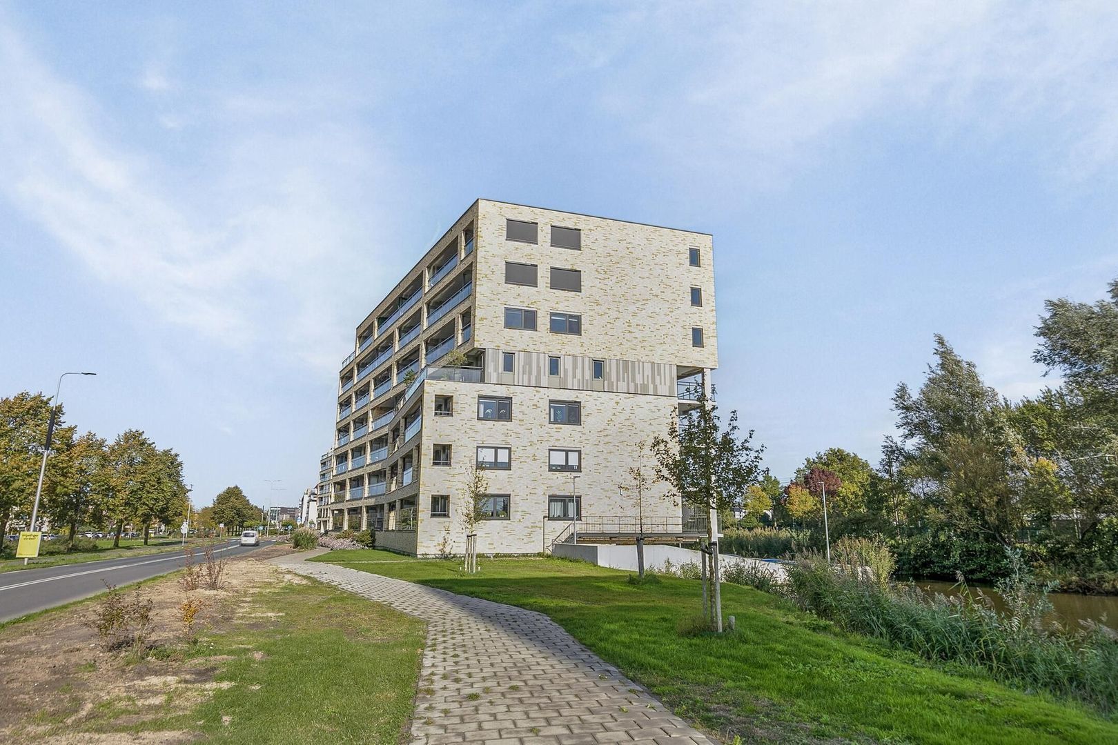 Azielaan 535, Alphen Aan Den Rijn foto-1