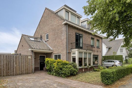 Hoofdstraat 156 a, Sassenheim