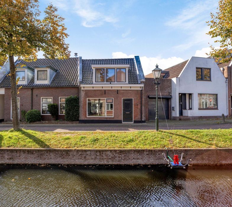 Vliet Zuidzijde 34, Rijnsburg