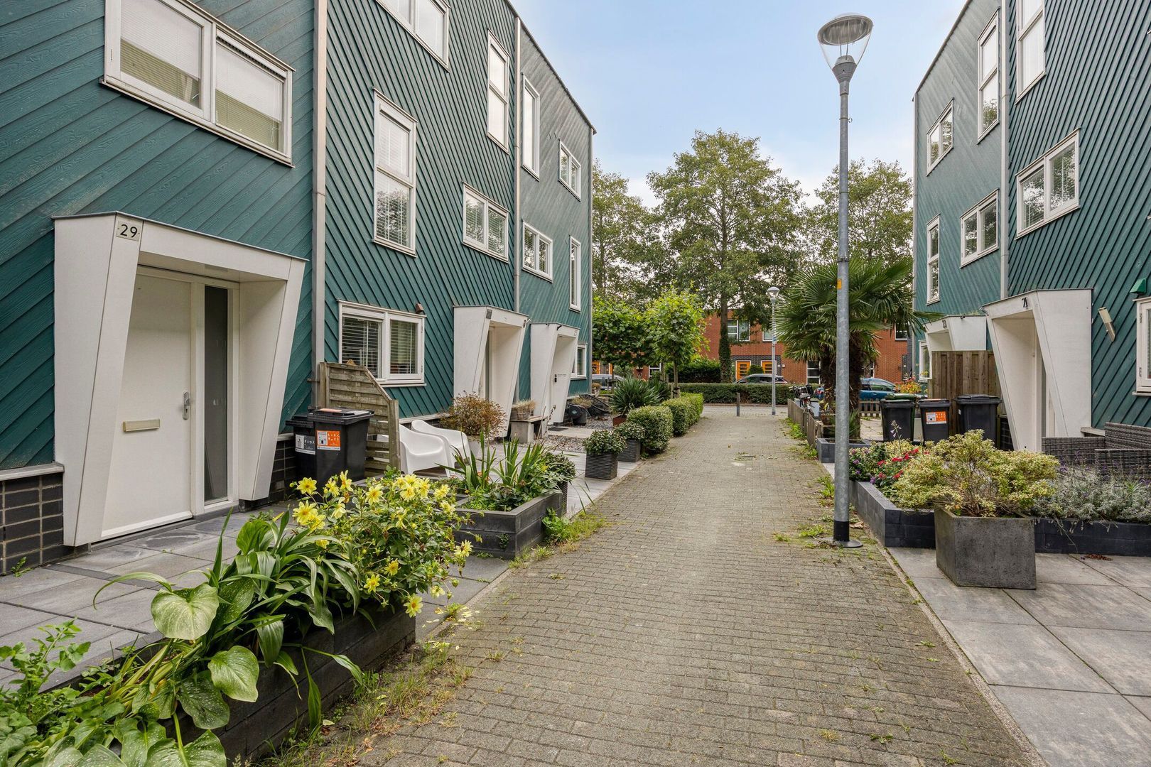 Frederiksveld 27, Nieuw-Vennep foto-1