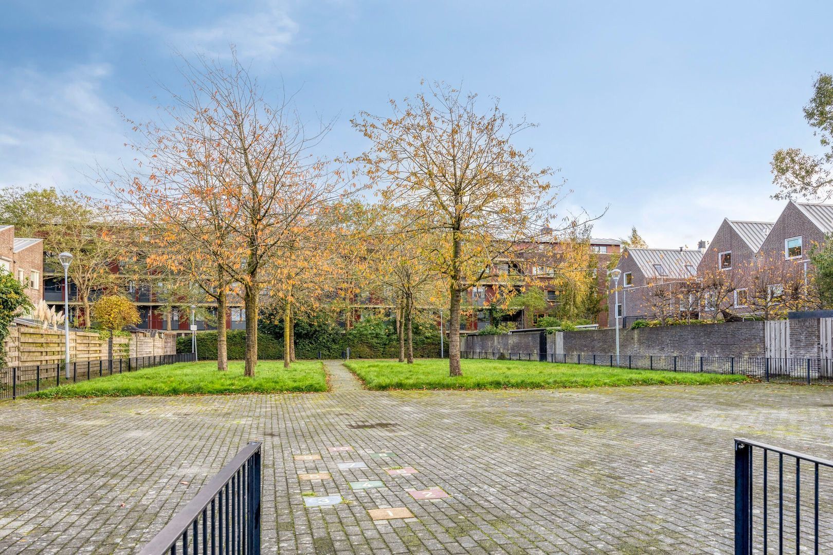 Strausslaan 41, Nieuw-Vennep foto-31