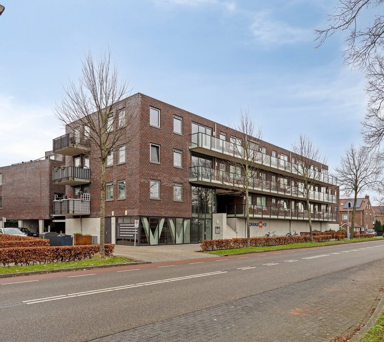 Oranjehof 9, Lisse