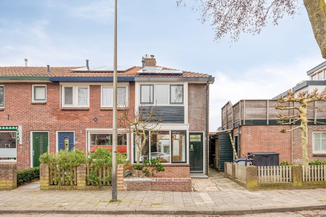 Toussaintstraat 7 A, Alphen Aan Den Rijn