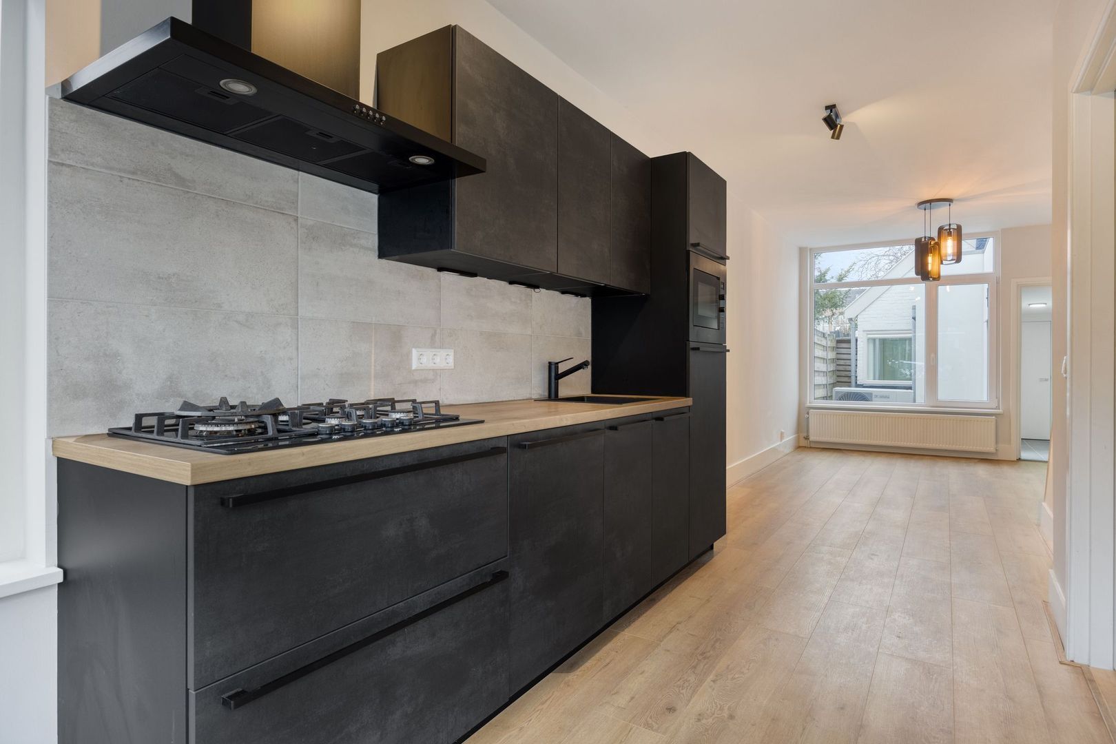 Toussaintstraat 7 A, Alphen Aan Den Rijn foto-3