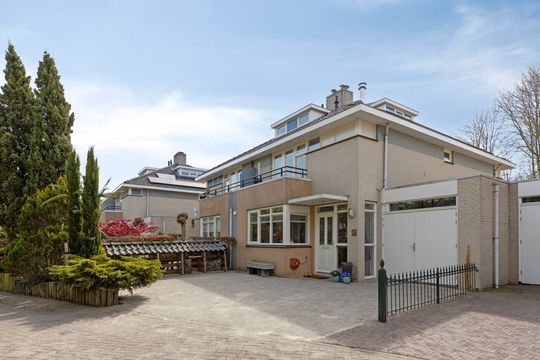 Zwaluwstraat 14, Lisse