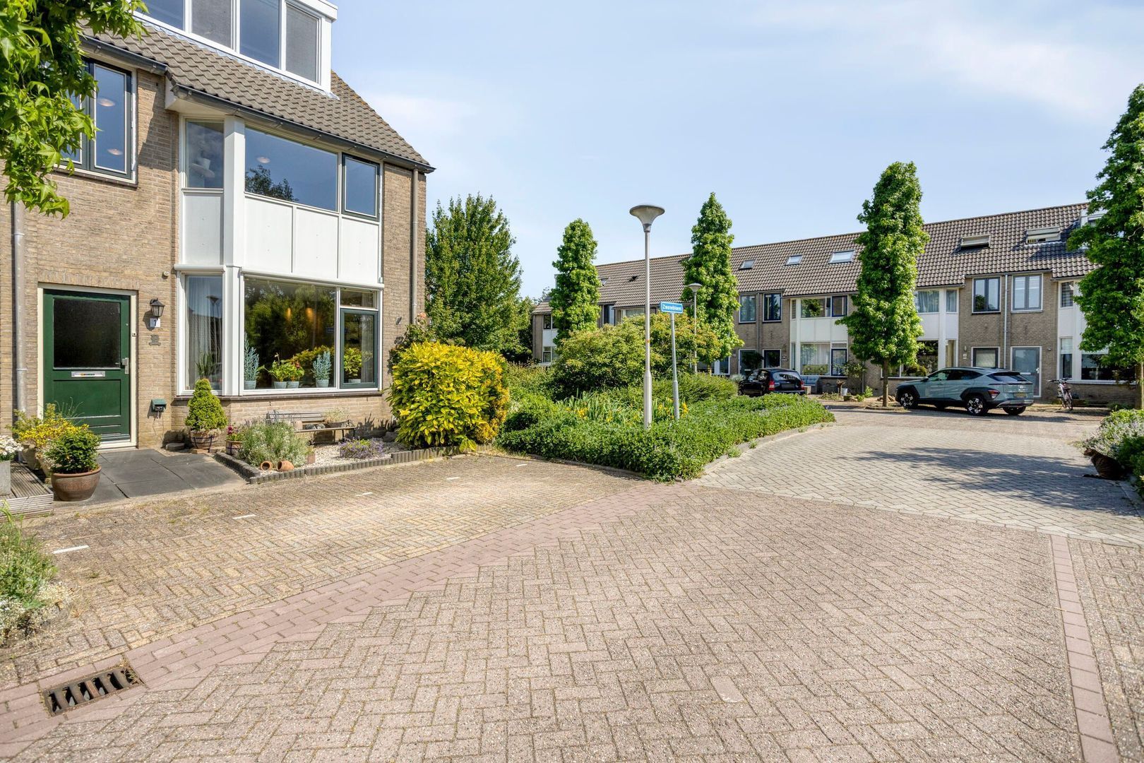 Zwanebloem 1, Woubrugge foto-34