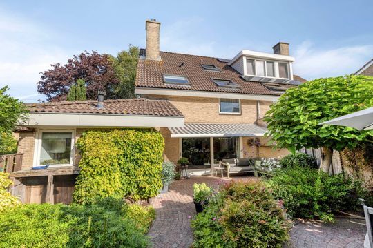 Cayennehof 32, Voorhout