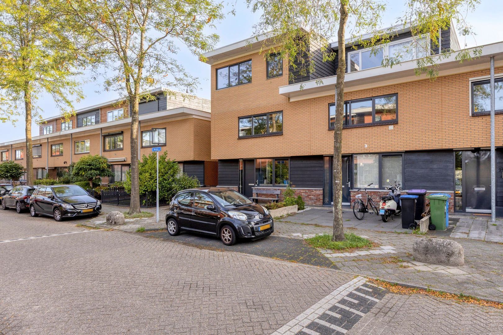Morgen 21, Alphen Aan Den Rijn foto-1