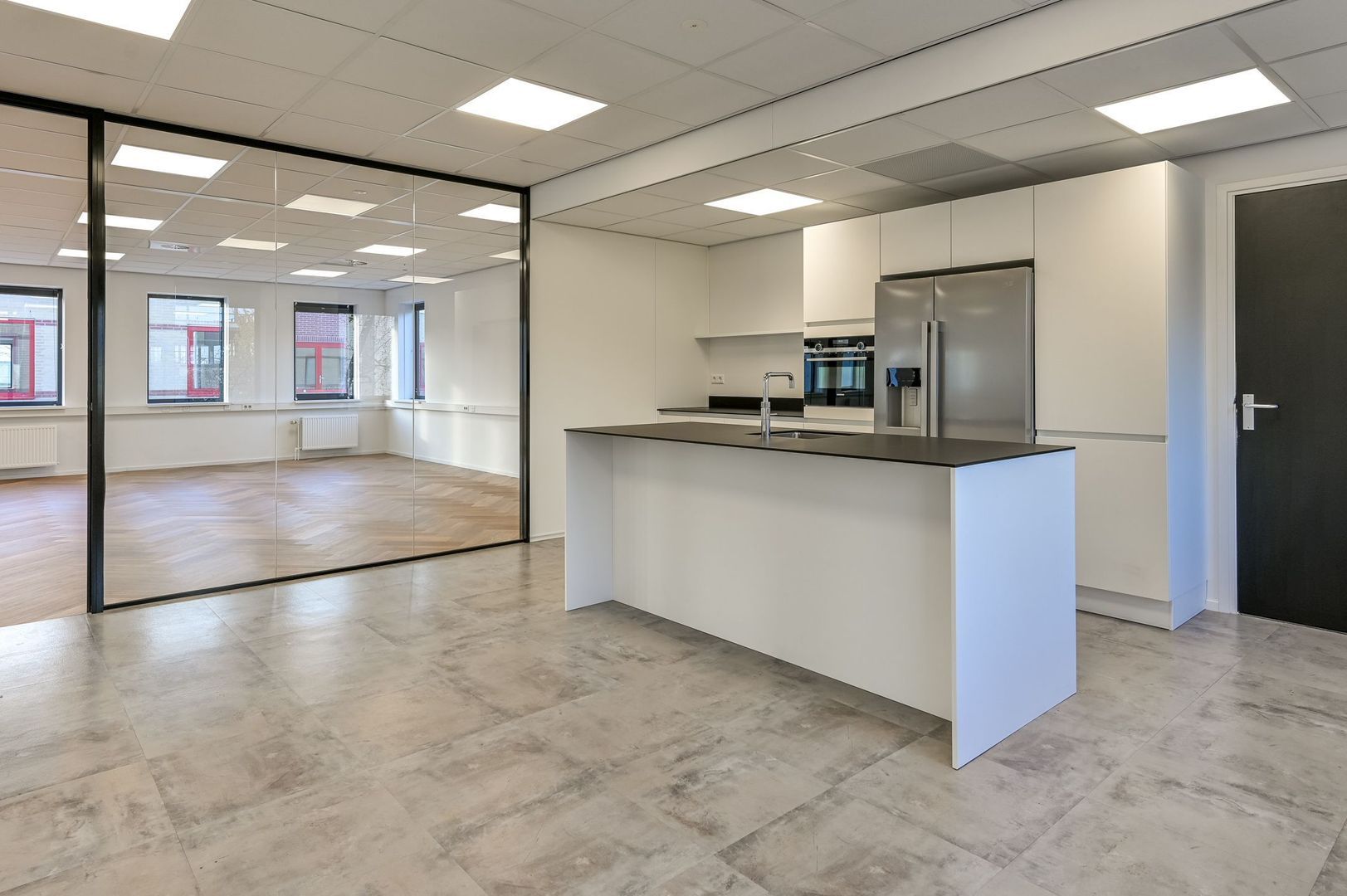 Aalsmeerderweg 610, Rozenburg foto-8 blur