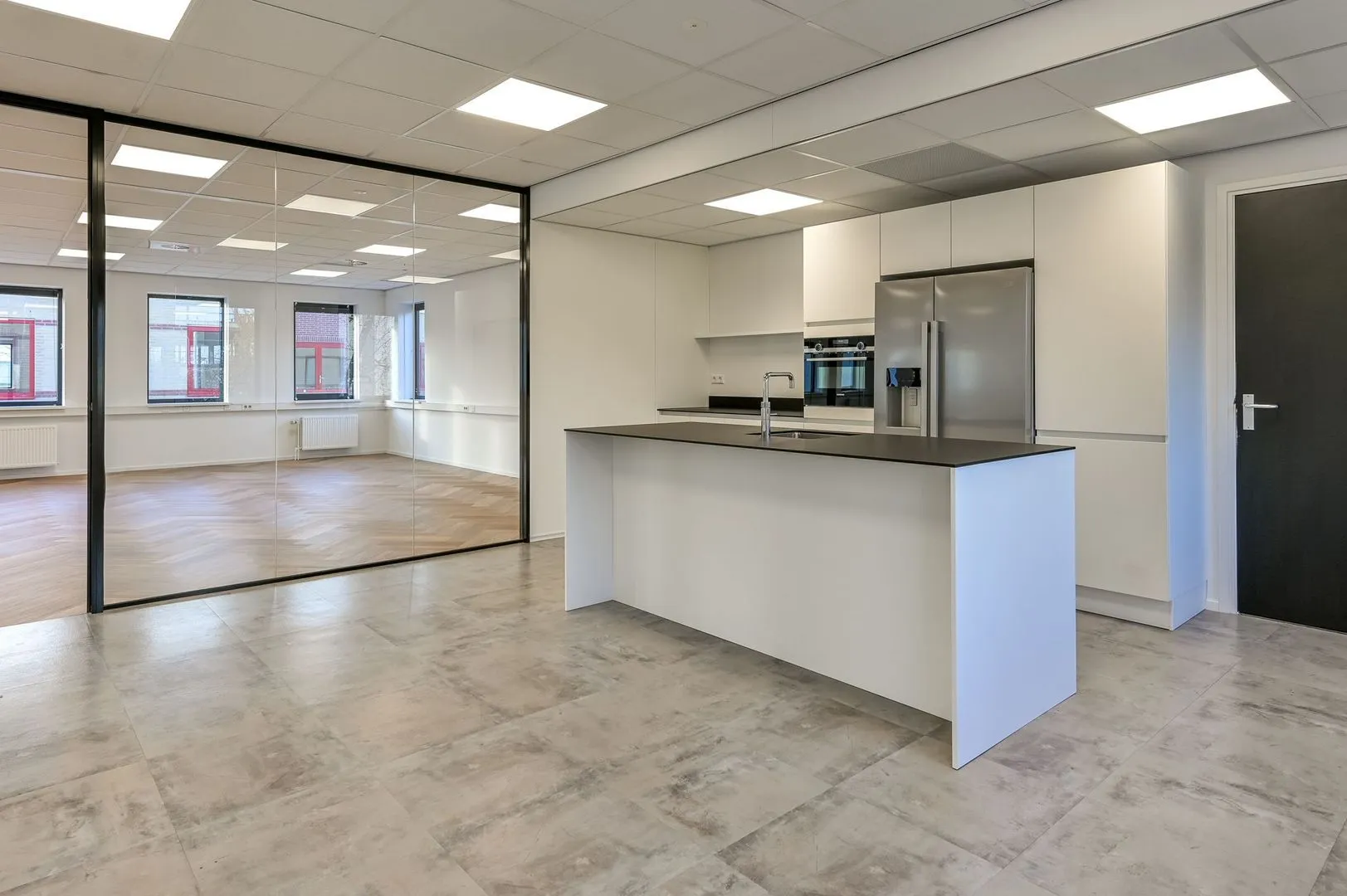 Aalsmeerderweg 610, Rozenburg foto-8 blur