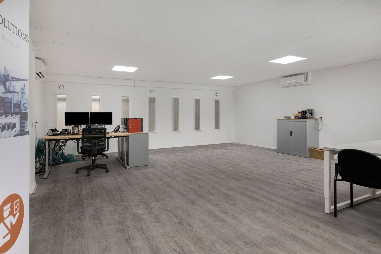 Shannonweg 1, Schiphol foto-12 blur