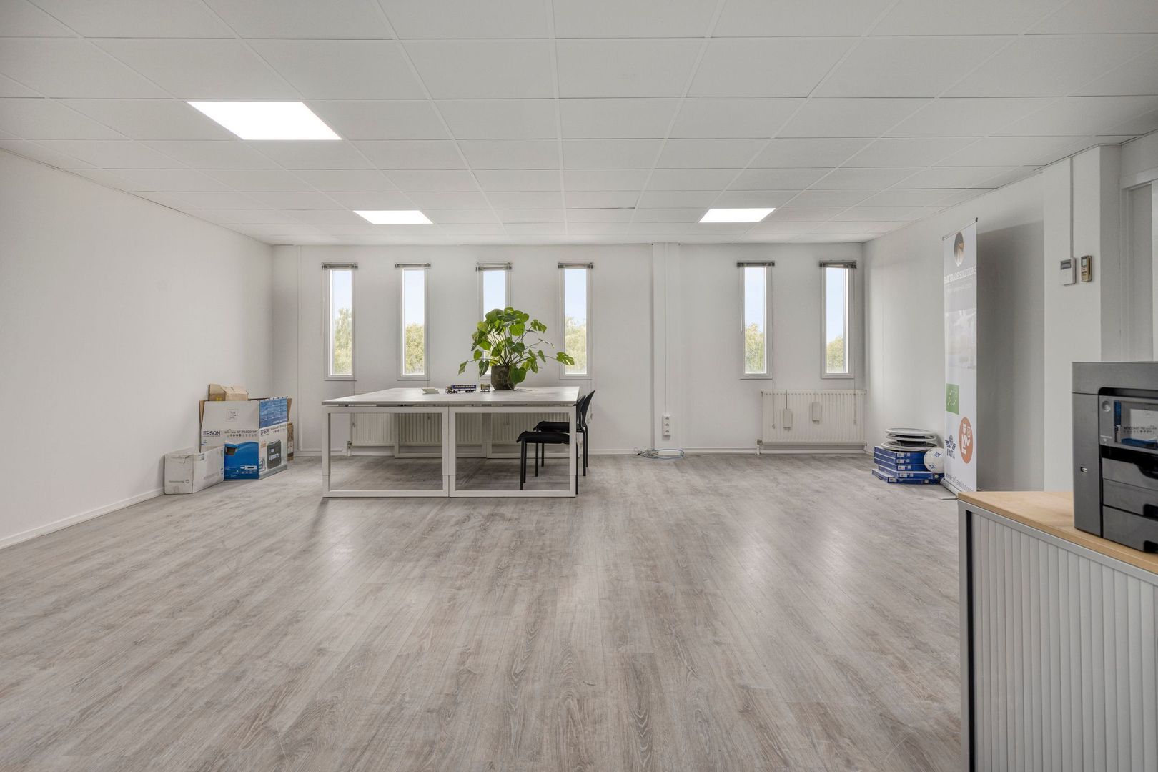 Shannonweg 1, Schiphol foto-13 blur