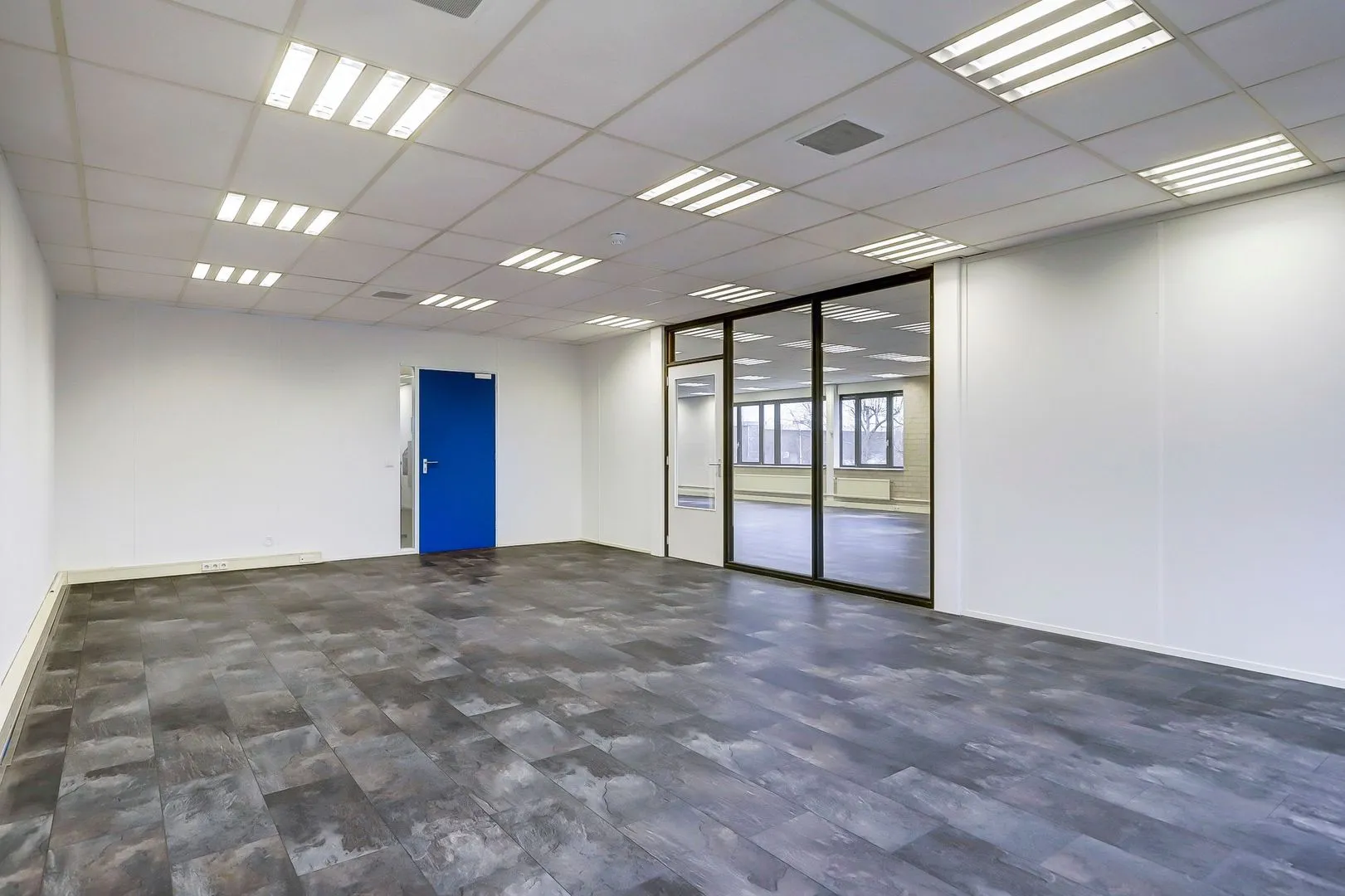 Toekanweg 2, Schiphol foto-3 blur