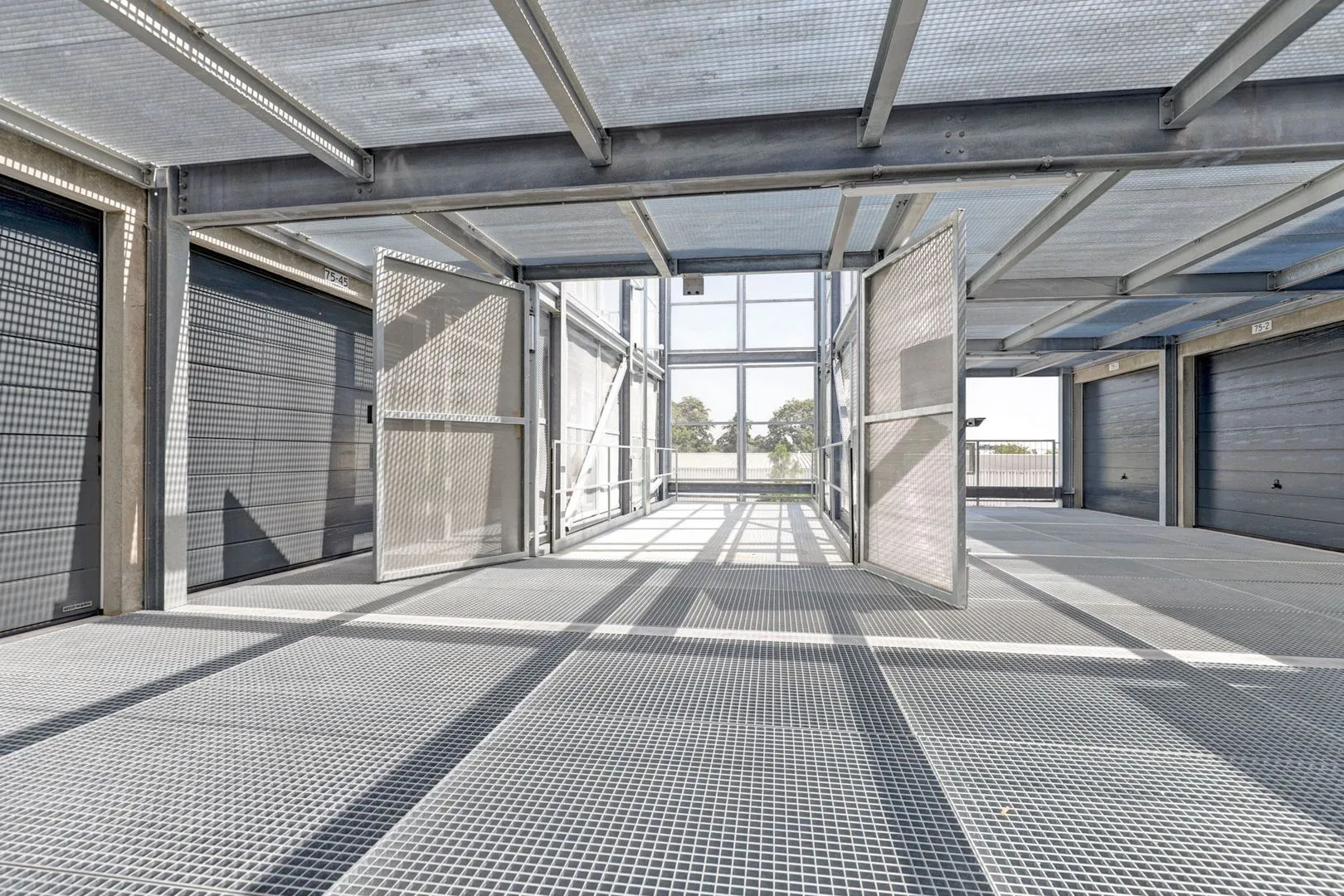 Conservenweg 73 U28, Roelofarendsveen foto-10 blur