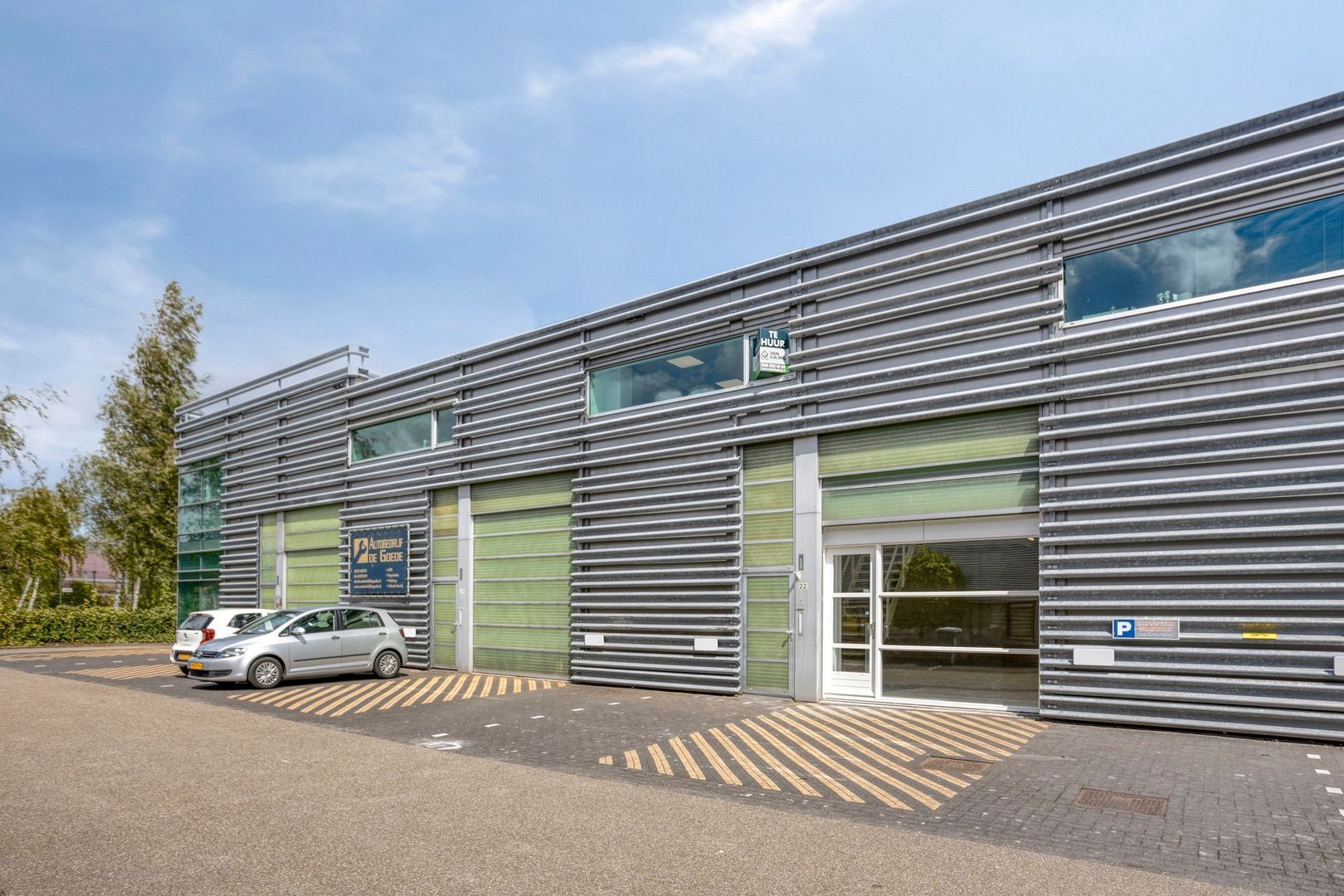 Lireweg 22, Nieuw-Vennep foto-9 blur