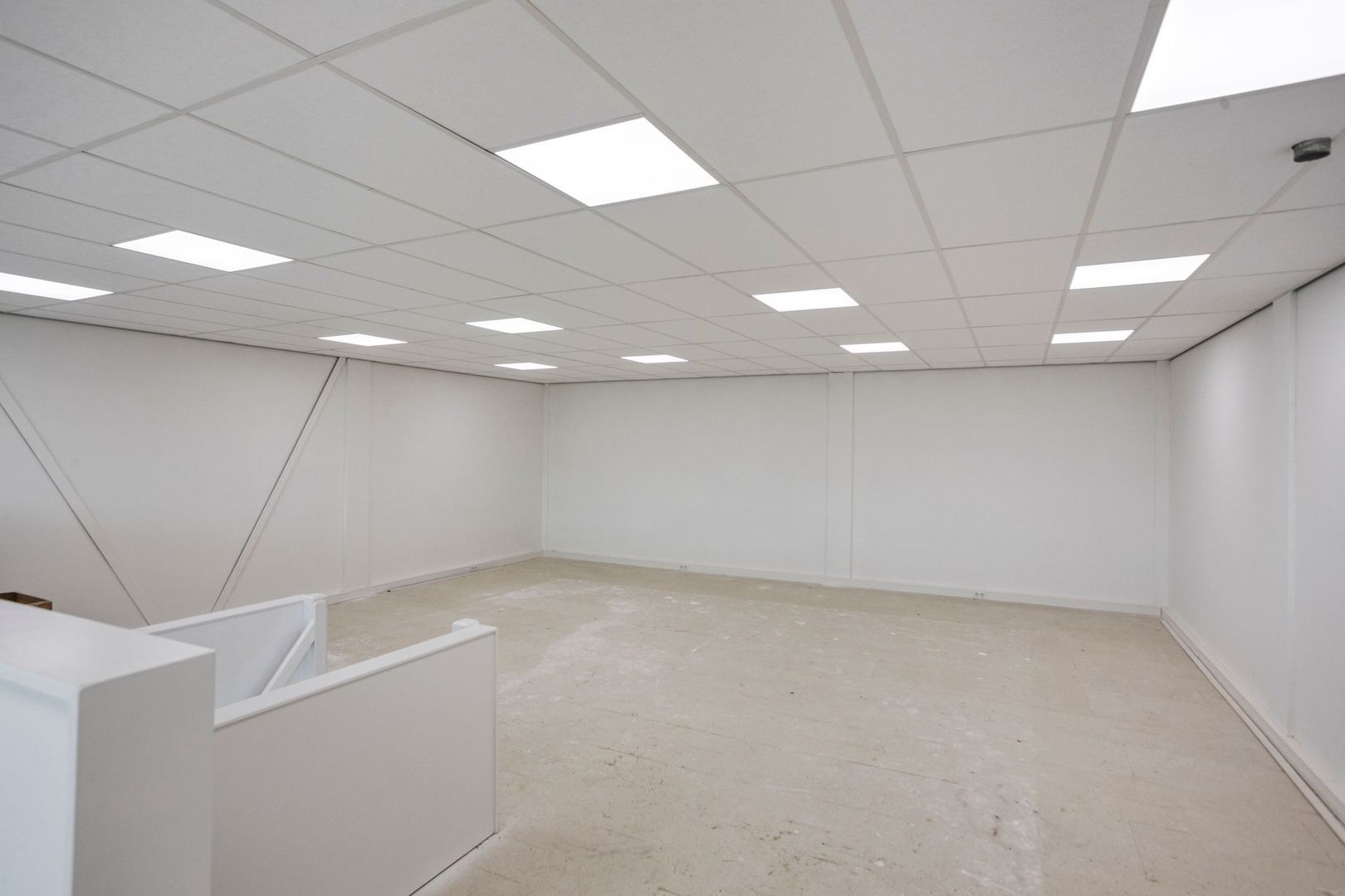 Lireweg 22, Nieuw-Vennep foto-6 blur