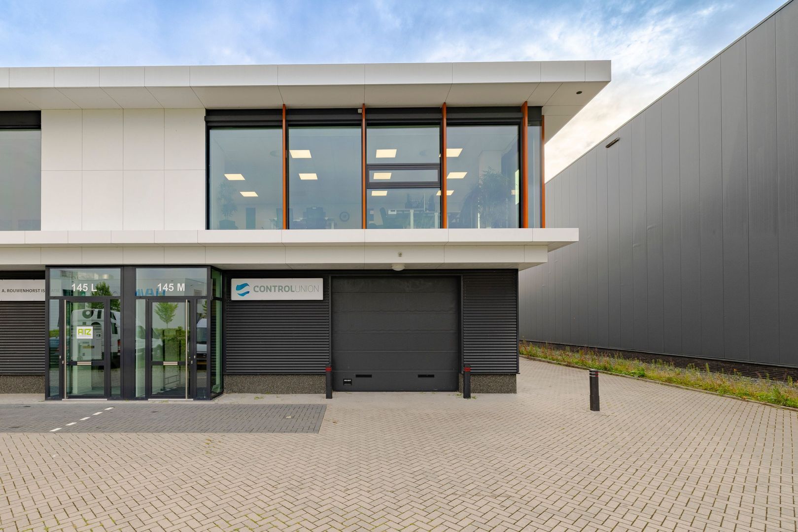 Drachmeweg 145 M, Nieuw-Vennep foto-1 blur