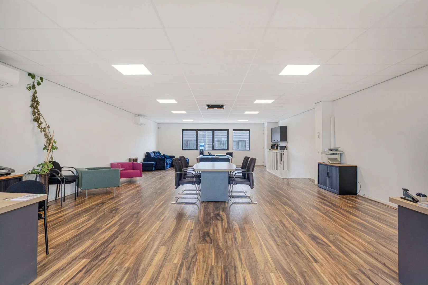 Burgemeester Hoffscholteweg 1 06, Aalsmeer foto-4 blur