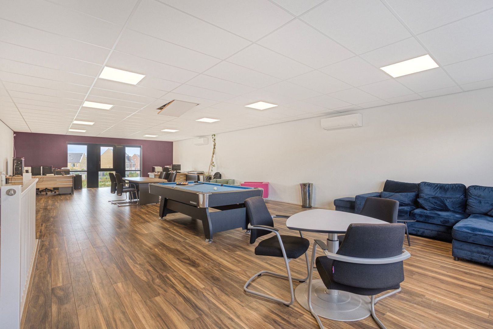 Burgemeester Hoffscholteweg 1 06, Aalsmeer foto-5 blur