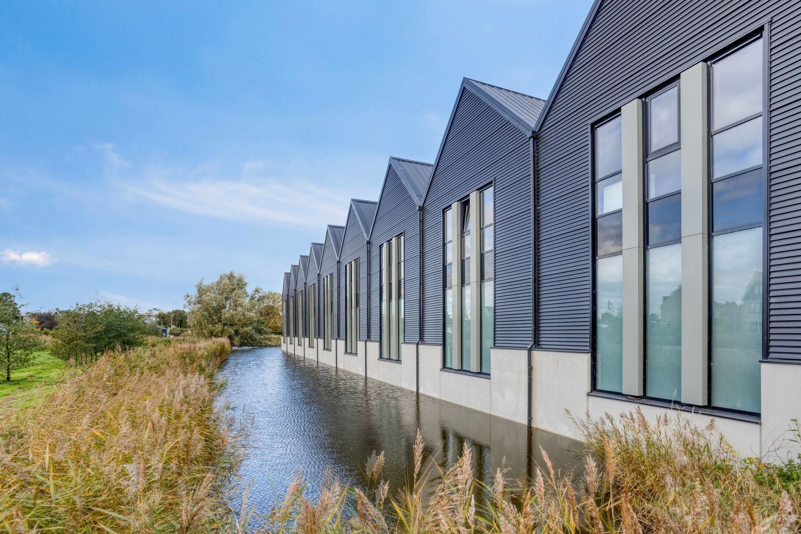 Burgemeester Hoffscholteweg 1 06, Aalsmeer foto-8 blur