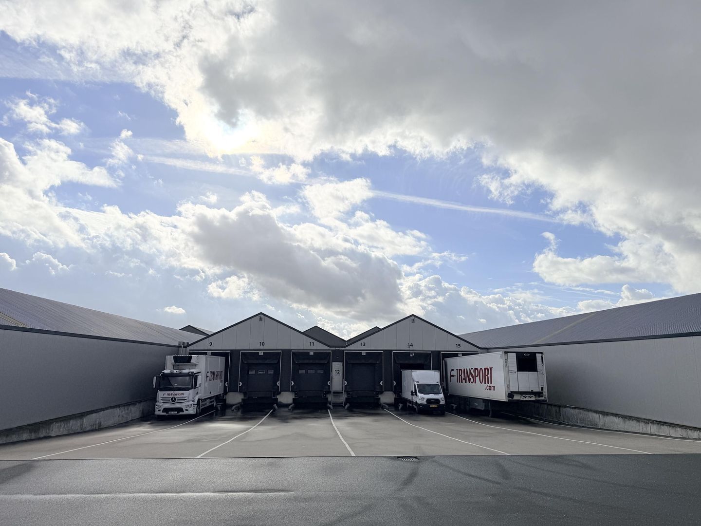 Randweg 121, Uithoorn foto-1 blur