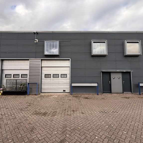 Satellietbaan 4 M, Hillegom