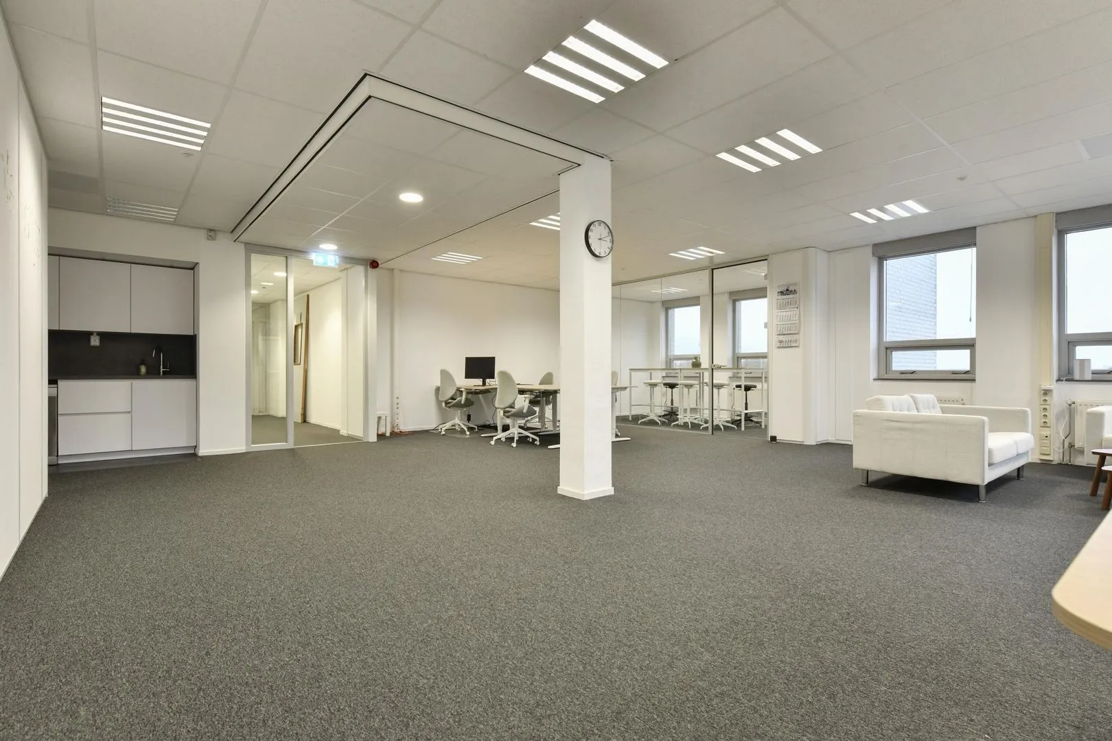 Prestwickweg 50, Schiphol foto-2 blur