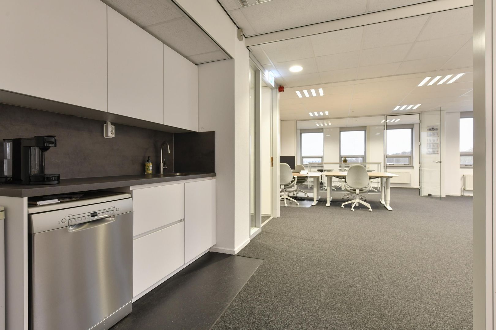 Prestwickweg 50, Schiphol foto-3 blur