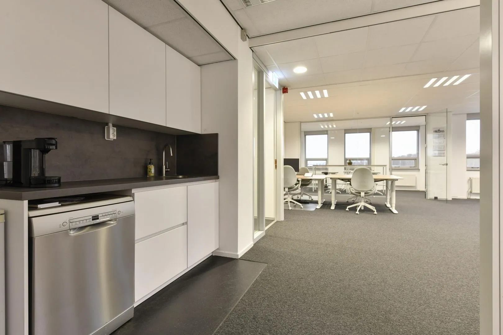 Prestwickweg 50, Schiphol foto-3 blur