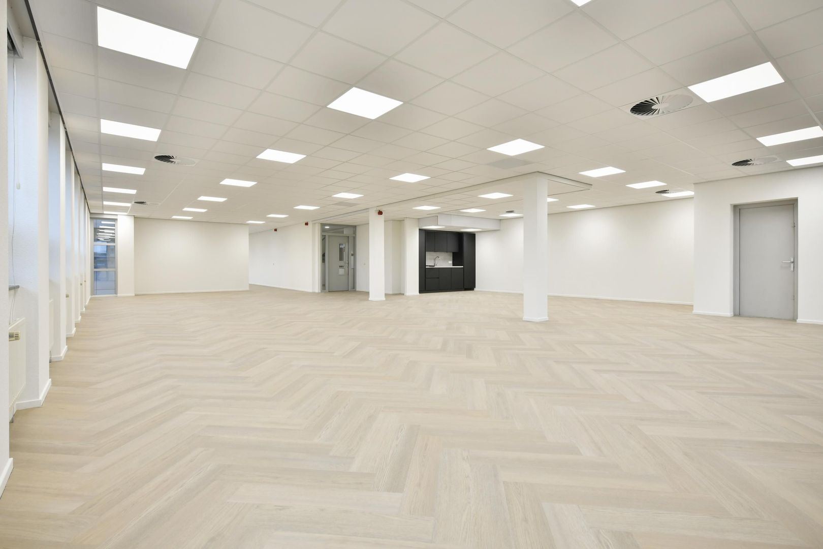 Shannonweg 11, Schiphol foto-3 blur