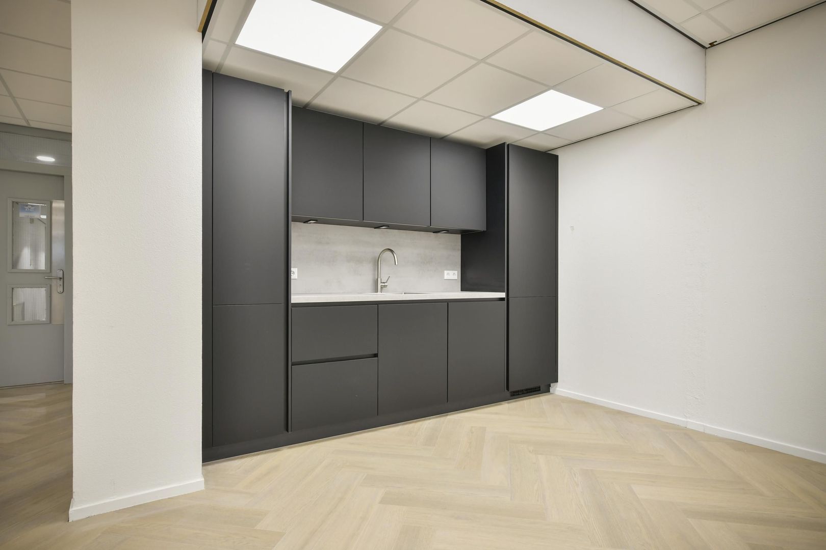 Shannonweg 11, Schiphol foto-5 blur