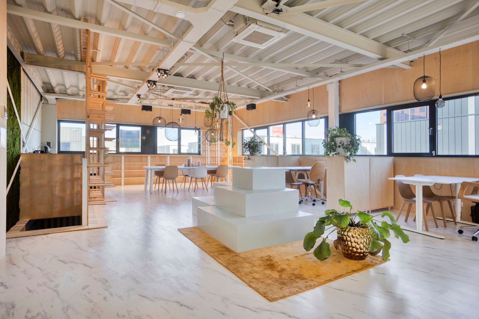 Pesetaweg 89 A, Nieuw-Vennep foto-1 blur