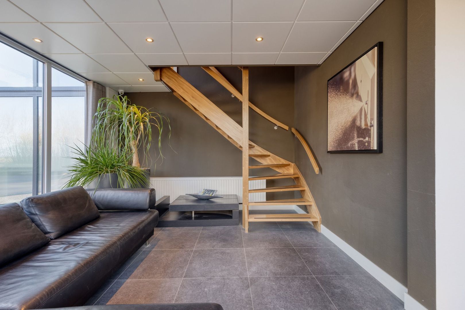 Luzernestraat 136, Nieuw-Vennep foto-3 blur