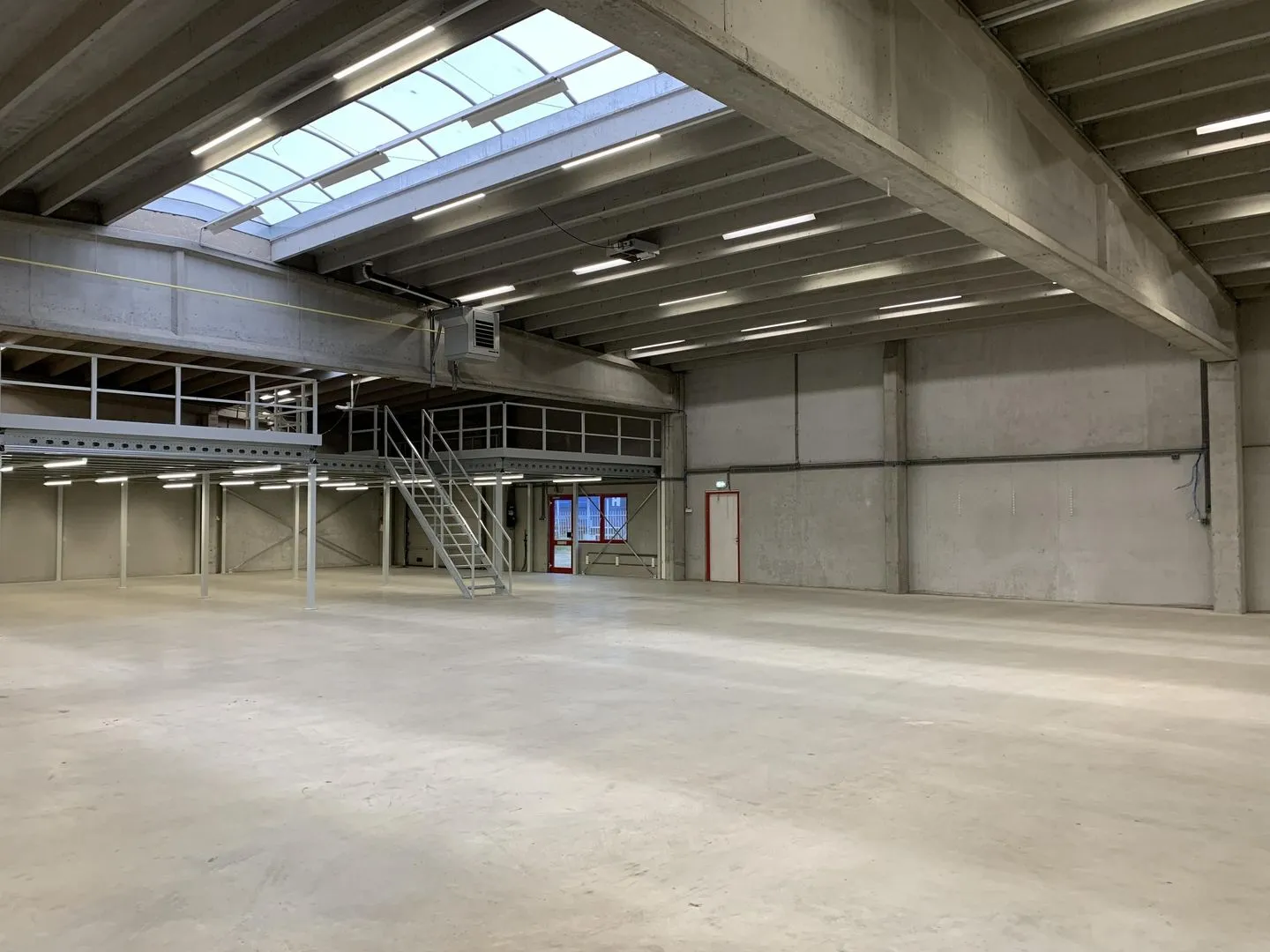 Ondernemingsweg 49, Uithoorn foto-4 blur