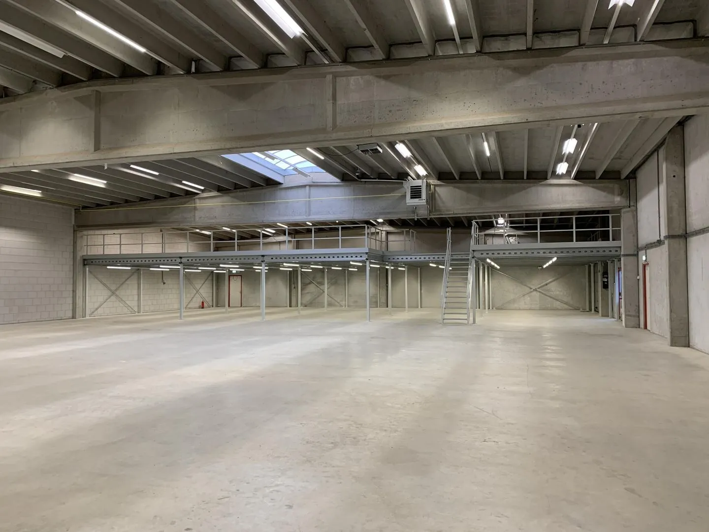 Ondernemingsweg 49, Uithoorn foto-3 blur