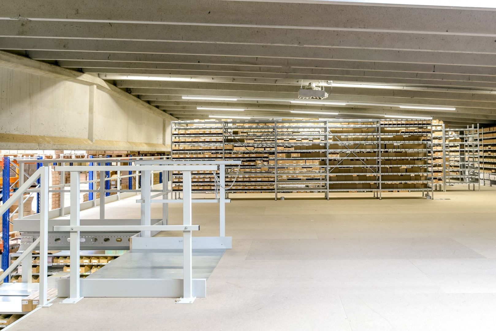 Ondernemingsweg 49, Uithoorn foto-7 blur