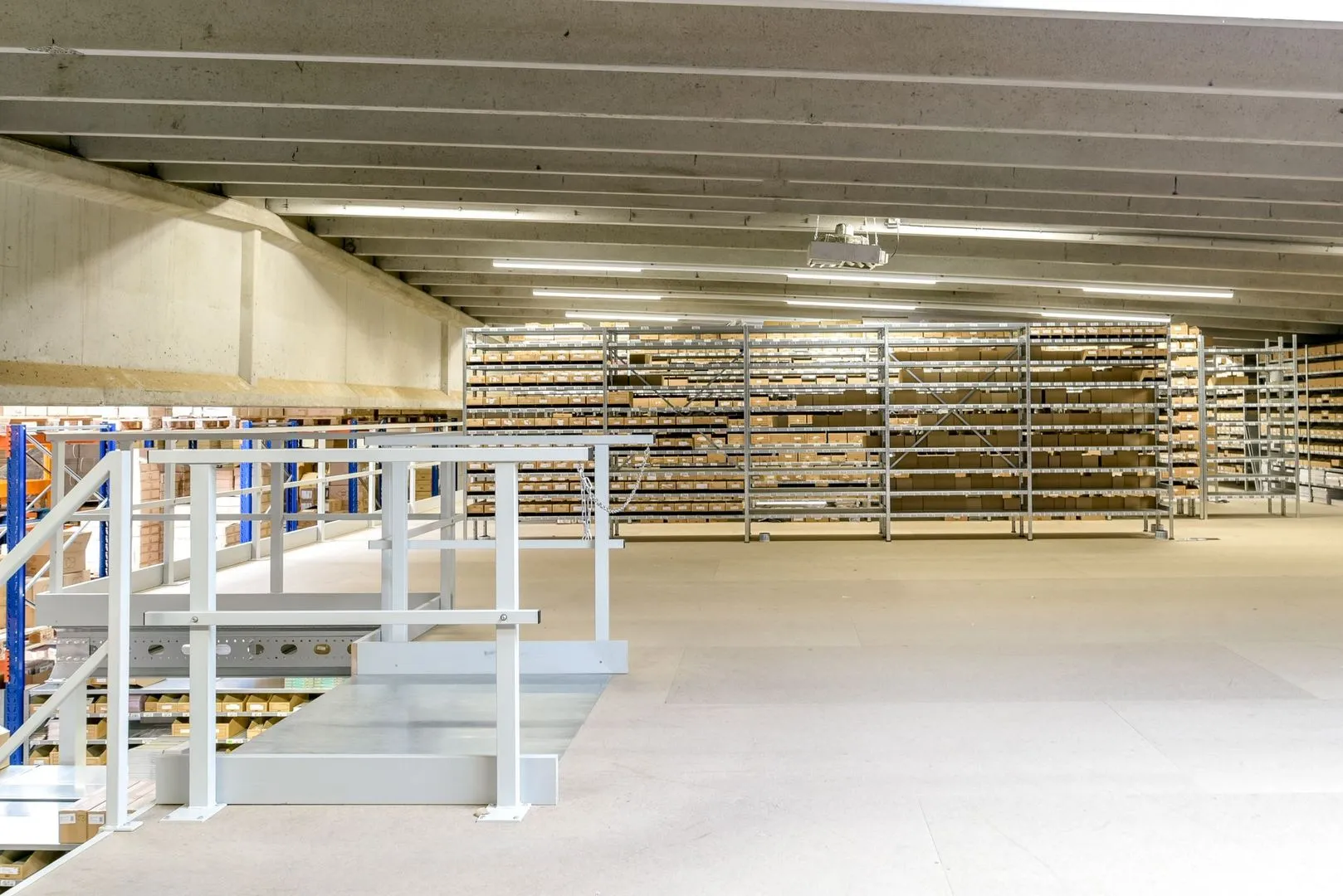 Ondernemingsweg 49, Uithoorn foto-7 blur