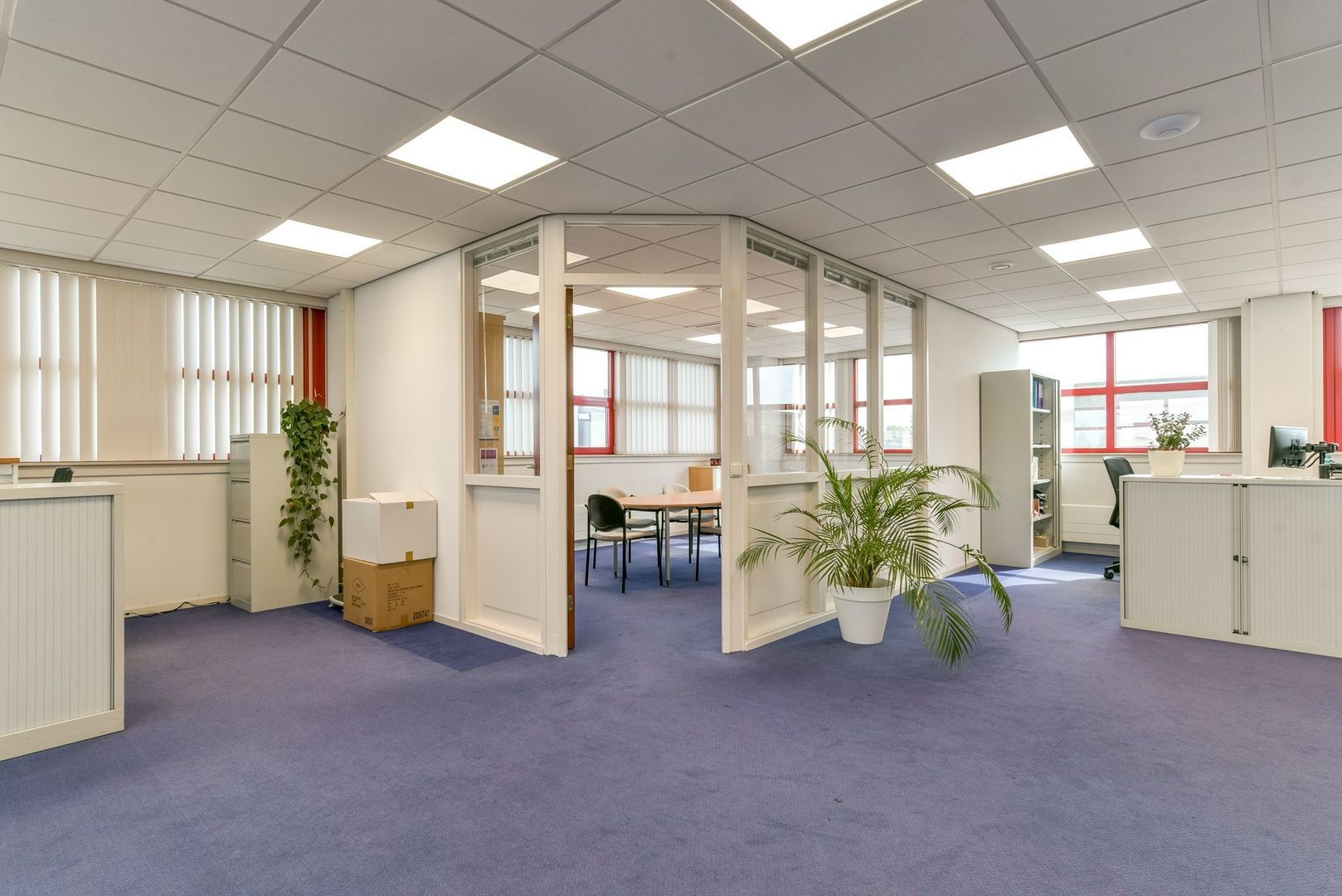 Ondernemingsweg 49, Uithoorn foto-12 blur