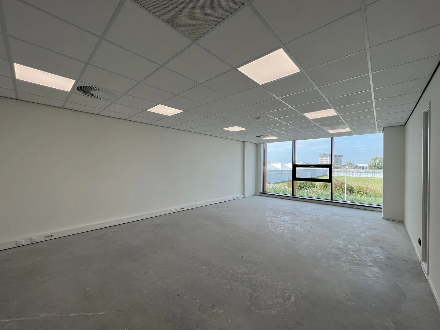 Afmijnstraat 18, Amstelveen foto-10 blur