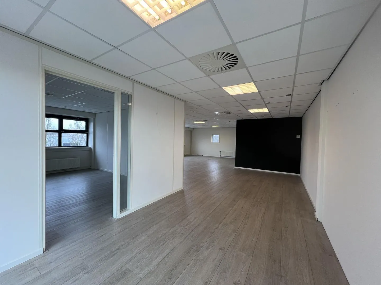 Jadelaan 38, Hoofddorp foto-1 blur