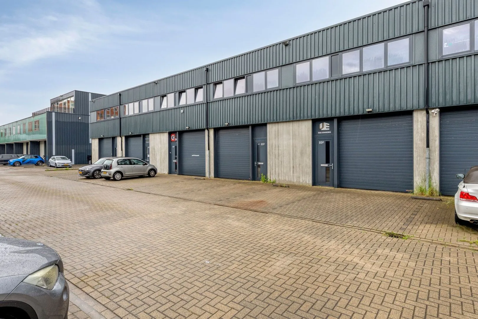 Pesetaweg 89 E, Nieuw-Vennep foto-1 blur