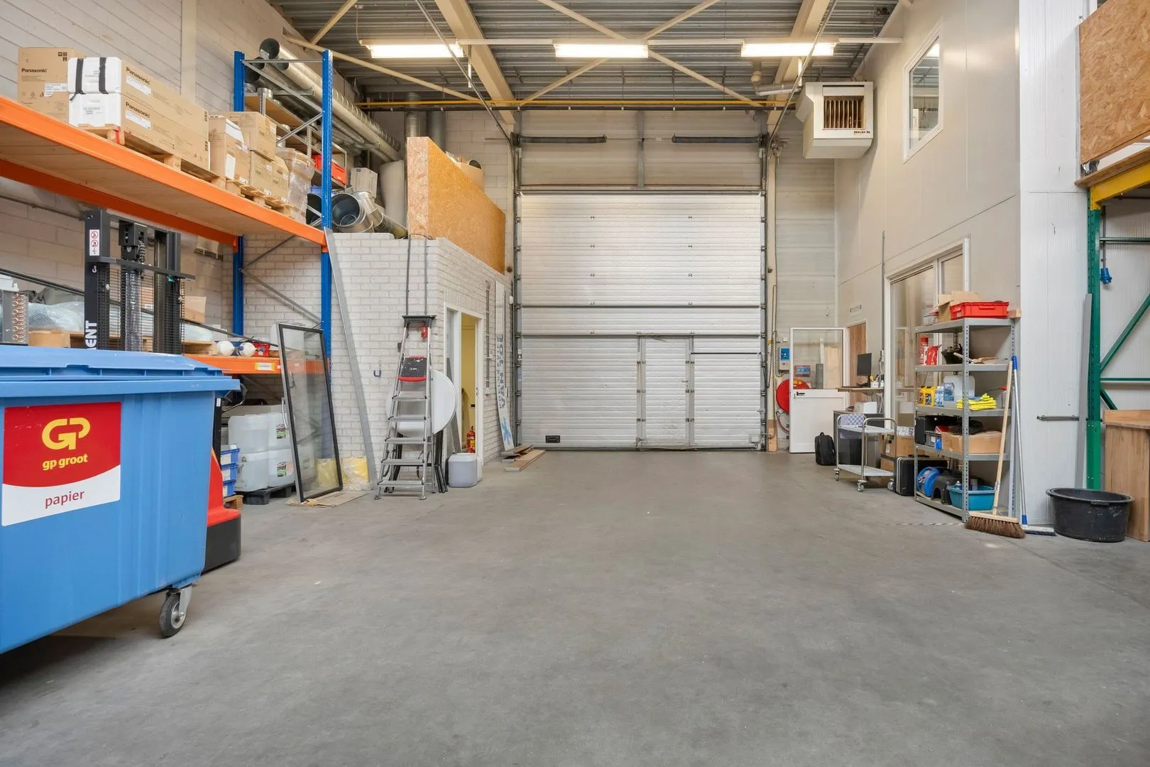 Haverstraat 6, Nieuw-Vennep foto-2 blur