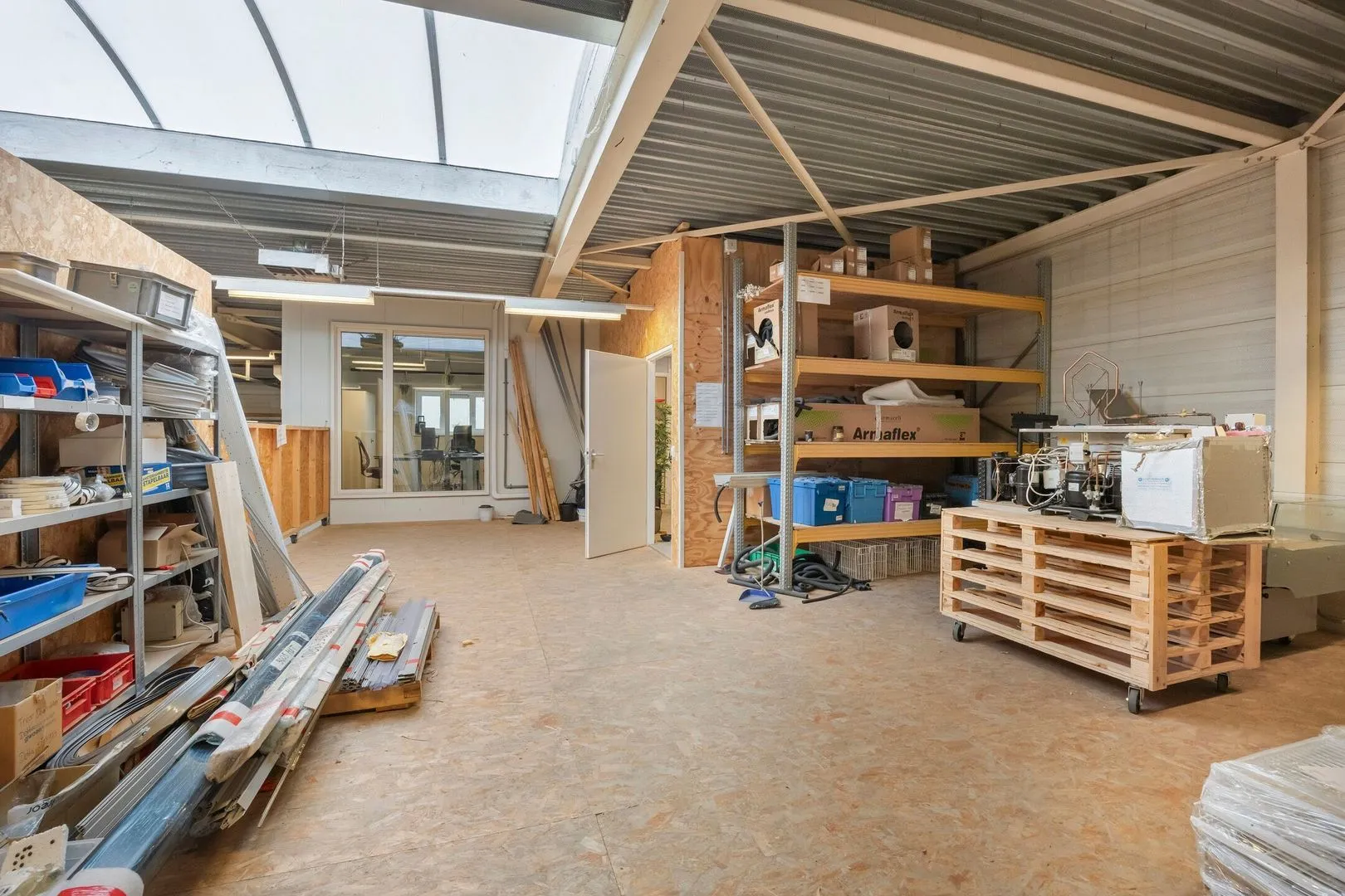Haverstraat 6, Nieuw-Vennep foto-6 blur