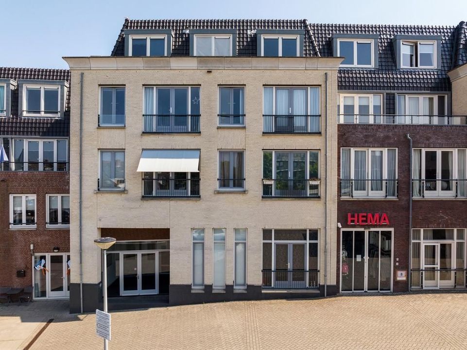 Coremolen 5 M37<br/><small>&euro; 259.000 k.k.</small>