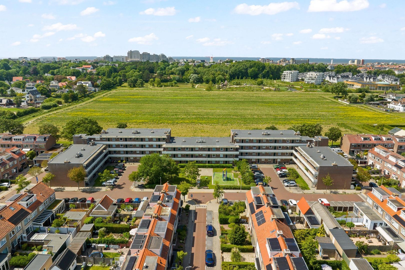 An van Gilsehof 51, Noordwijk foto-3