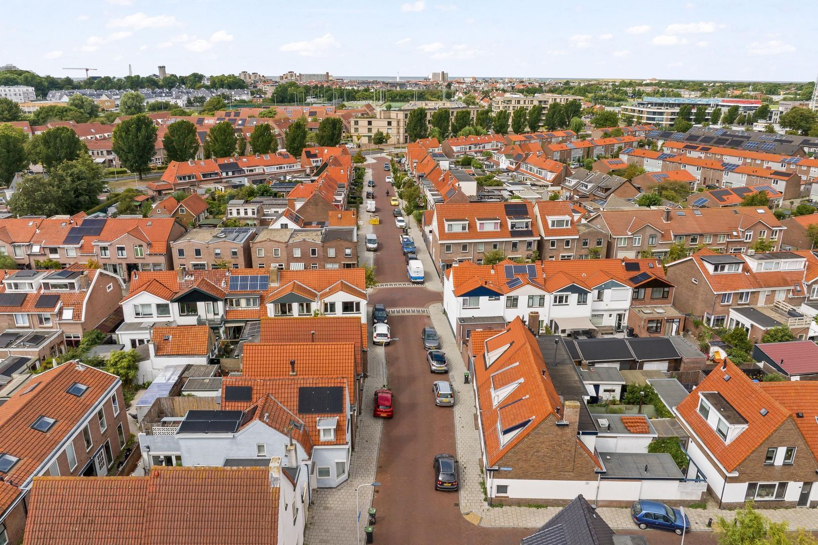 IJmuiderstraat 20, Noordwijk foto-0