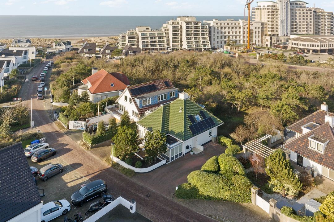 Erasmusweg 12<br/><small>&euro; 1.769.000 k.k.</small>